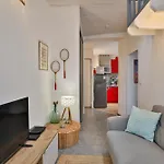Jolie Maisonnette De 60 M2, A Quelques Pas De La *