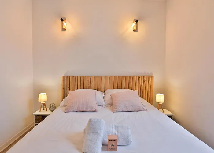 Jolie Maisonnette De 60 M2, A Quelques Pas De La Vakantiehuis