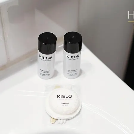 Jolie Maisonnette De 60 M2, A Quelques Pas De La *